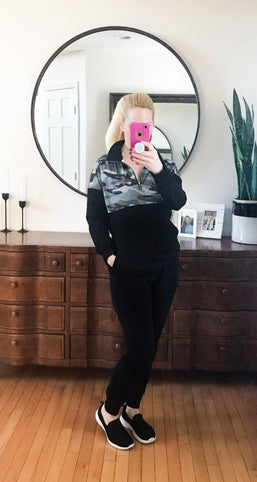 Women's Zippered Long Sleeve Pullover