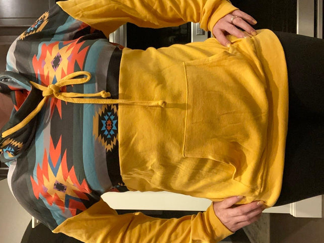 Women's Zippered Long Sleeve Pullover